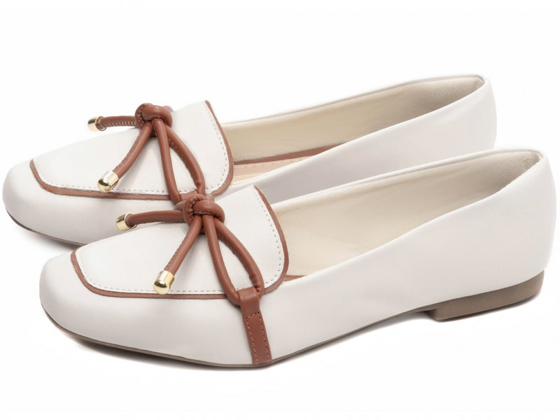 Mocassim Feminino Rasteiro Off White