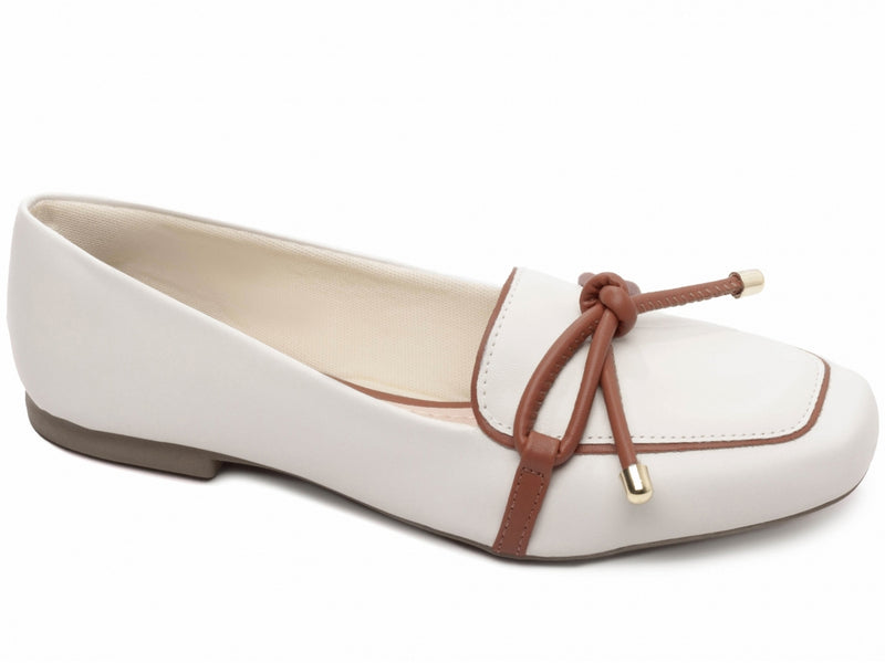 Mocassim Feminino Rasteiro Off White