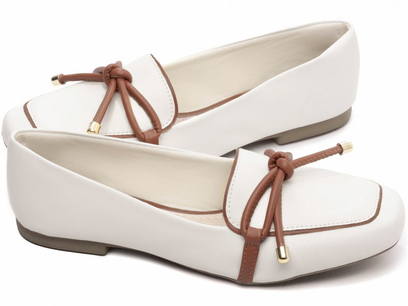Mocassim Feminino Rasteiro Off White