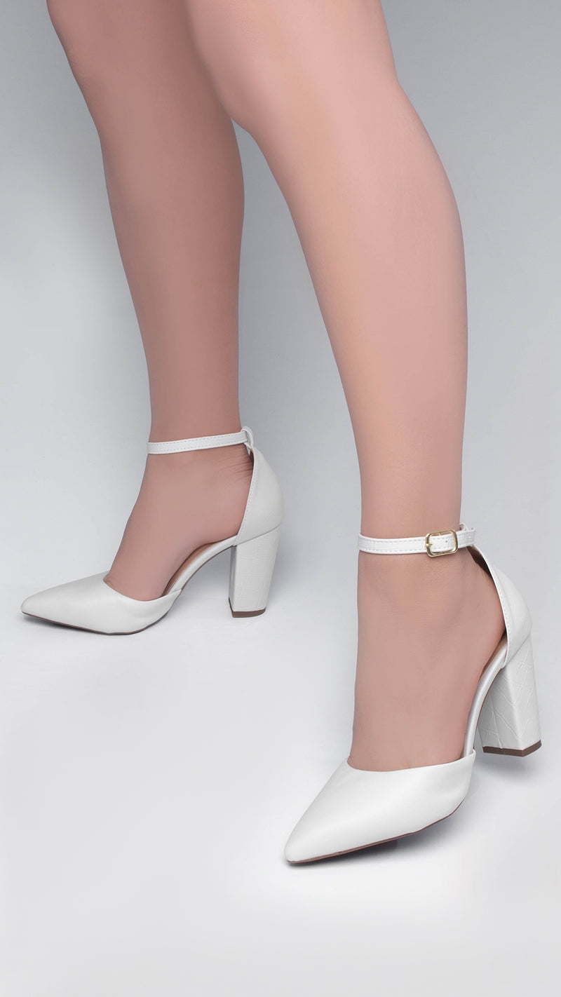 Sapato Scarpin Salto Quadrado Off White