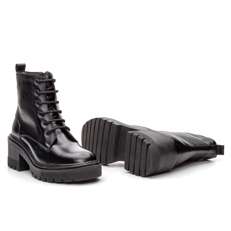 Bota Coturno Cano Médio Couro Preto de Amarrar