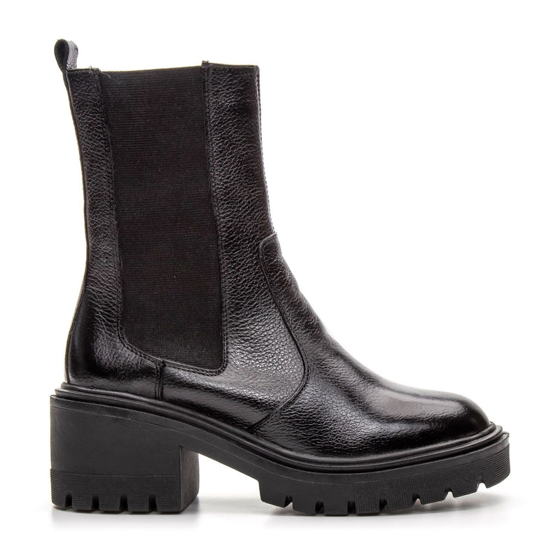 Bota Coturno Cano Médio Couro Preto Solado Tratorado