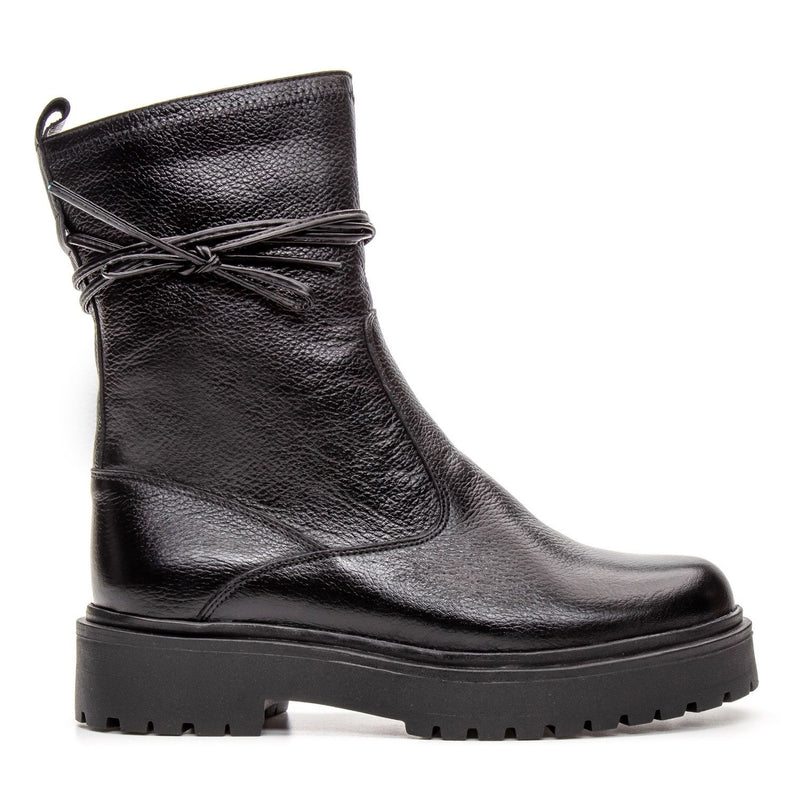 Bota Coturno Cano Médio Couro Preta Com Ziper